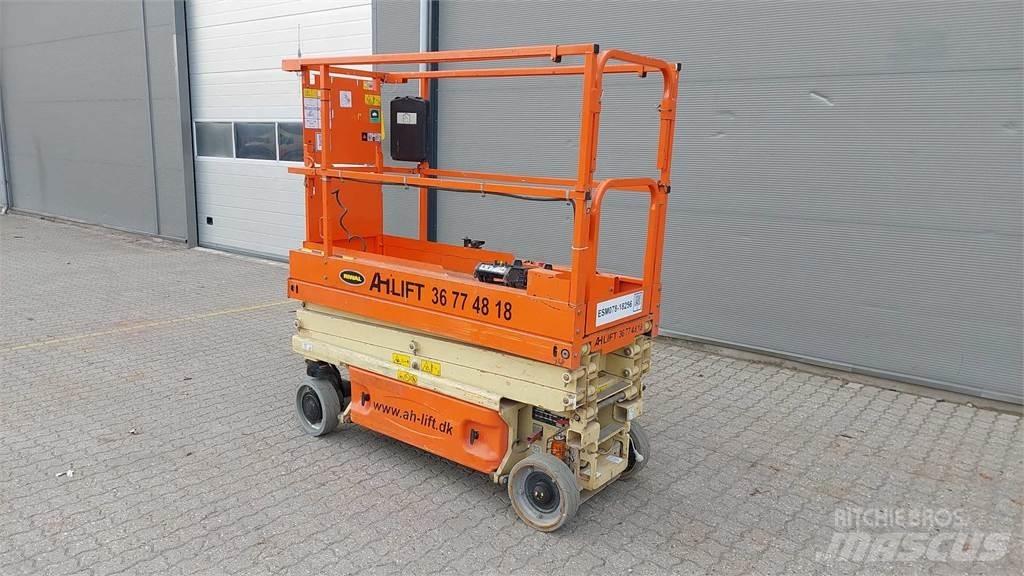JLG 1930ES Makasli platformlar