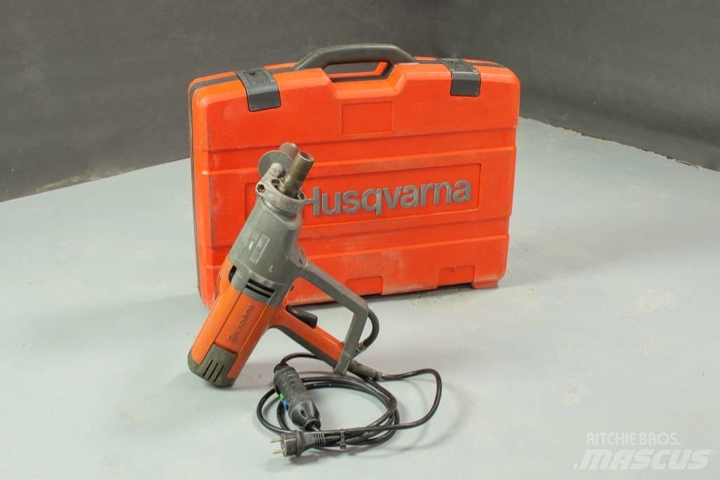Husqvarna DM230 Diğer sondaj ekipmanları