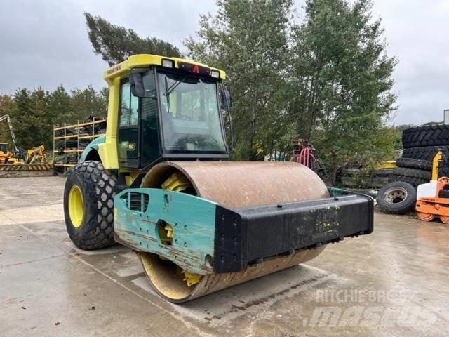 Ammann ASC 150 D Tek tamburlu silindirler