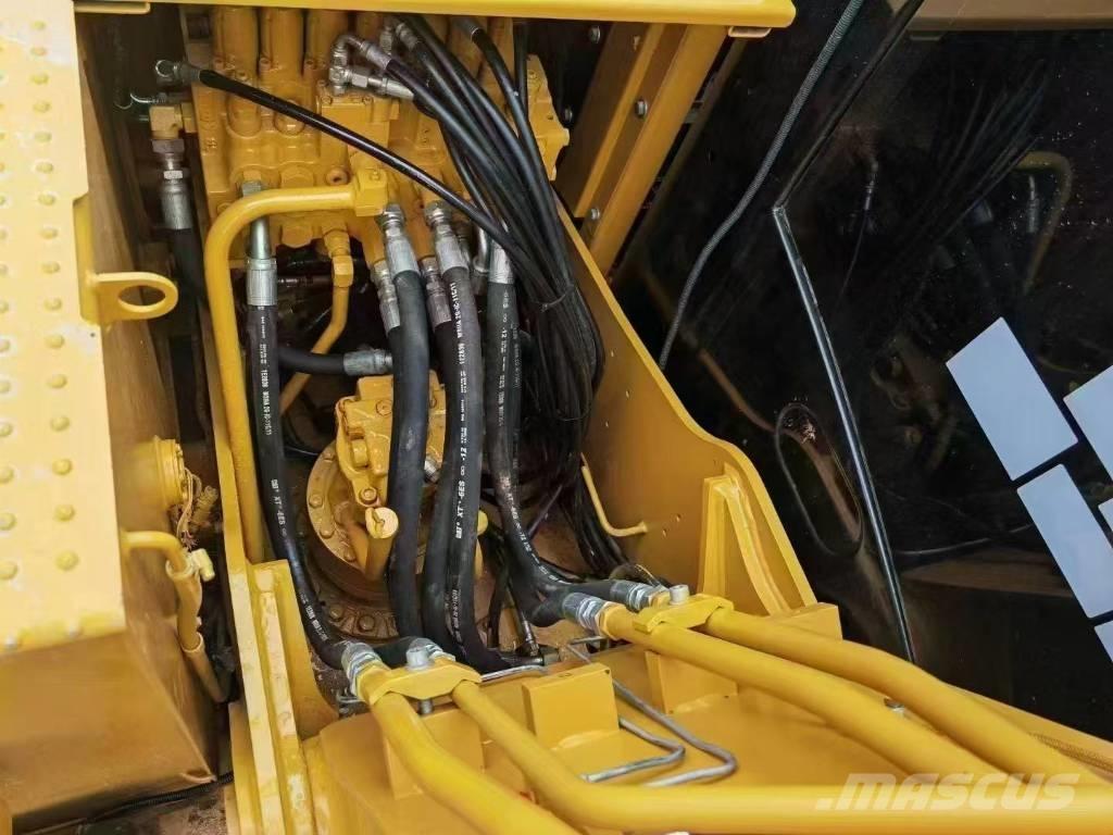 CAT 313GC Paletli ekskavatörler