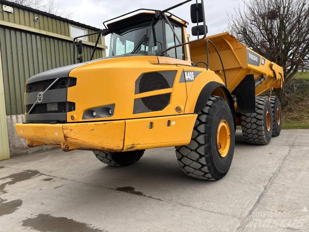Volvo A40F Belden kirma kaya kamyonu