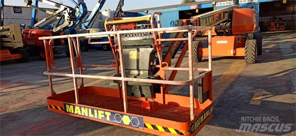 JLG 460SJ Teleskopik personel platformları