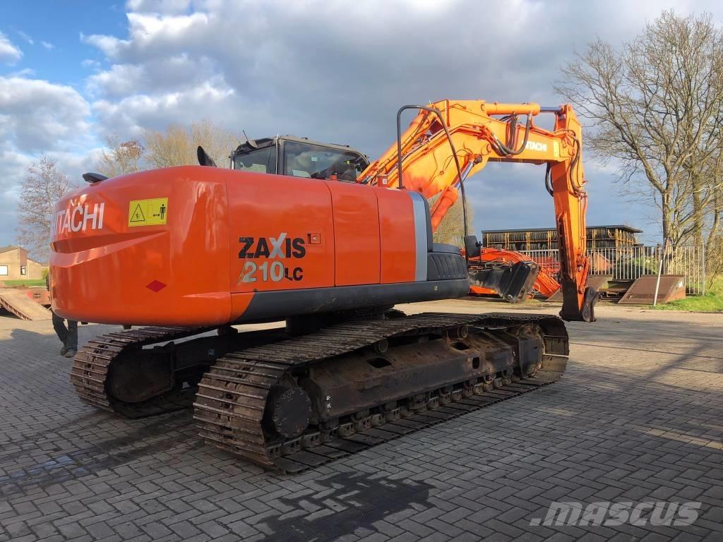 Hitachi ZX 210 LC-3 Paletli ekskavatörler