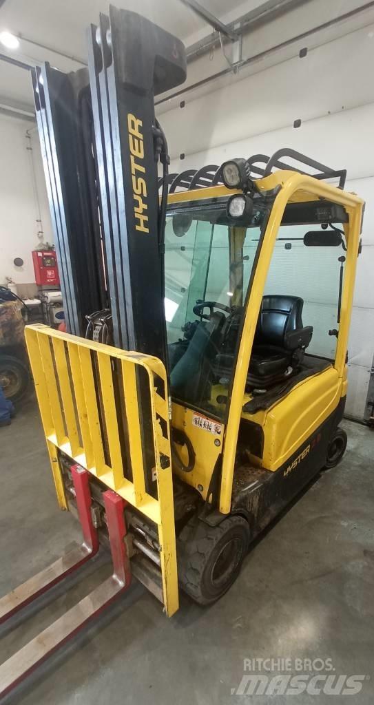 Hyster J 2.0 XN LWB Elektrikli forkliftler