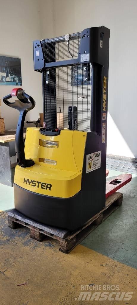 Hyster S 1.0 Yaya kumandali istif makinasi