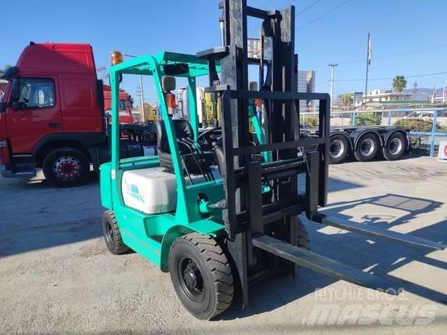 Mitsubishi FD 25 Dizel forkliftler
