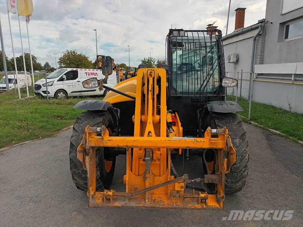 JCB 542-70 IND Teleskopik tekerlekli yükleyiciler