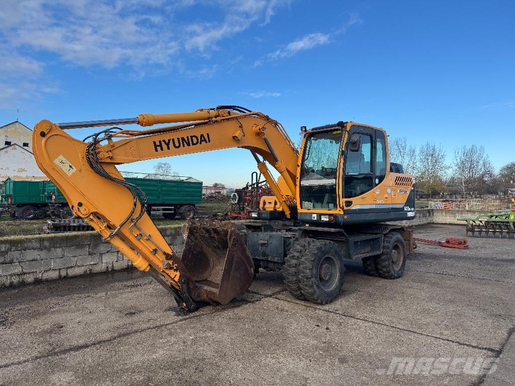 Hyundai R140W-9A Lastik tekerli ekskavatörler