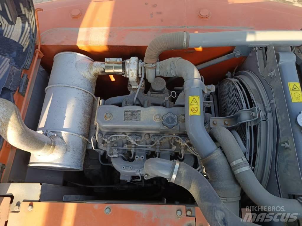 Hitachi ZX 160 Paletli ekskavatörler