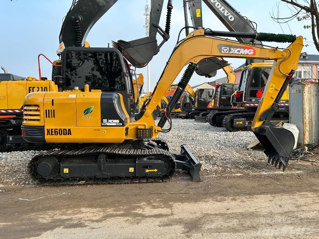 XCMG XE60DA Midi ekskavatörler 7 - 12 t