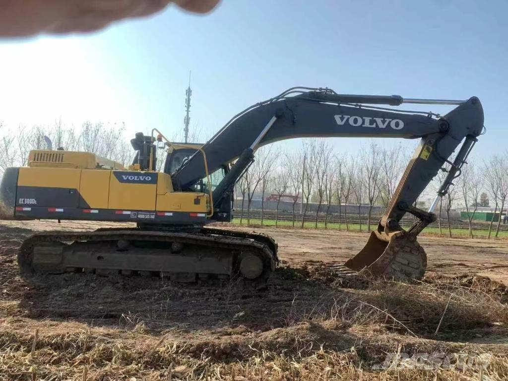 Volvo EC 380 Paletli ekskavatörler