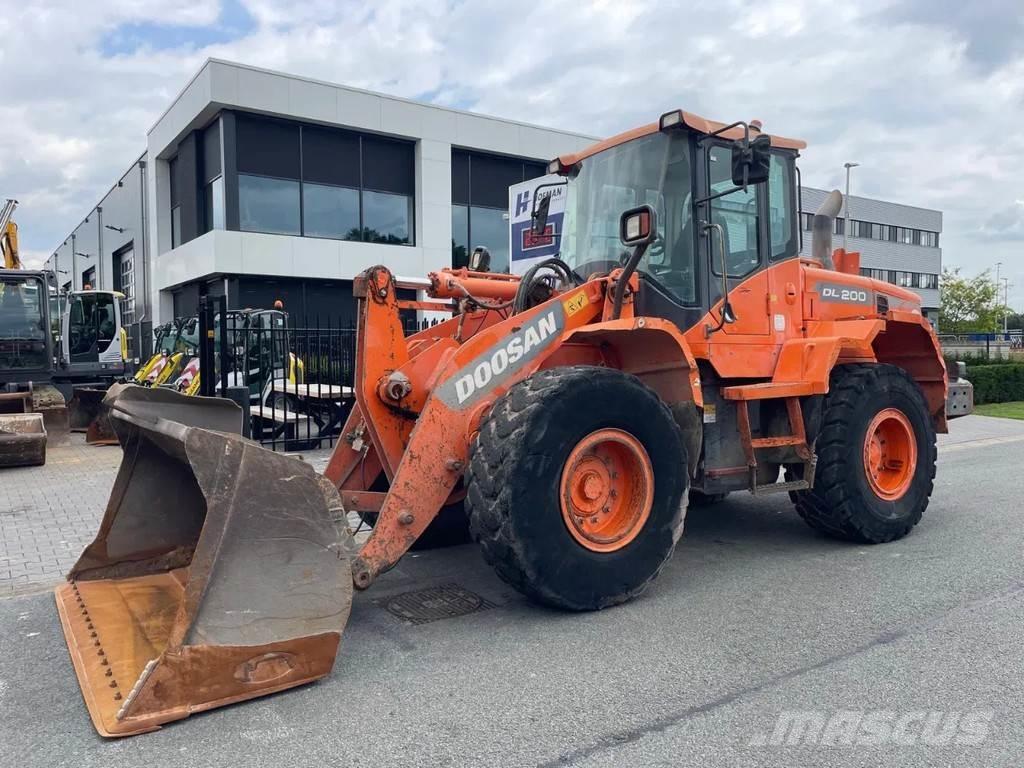 Doosan DL200-3 | A/C Tekerlekli yükleyiciler