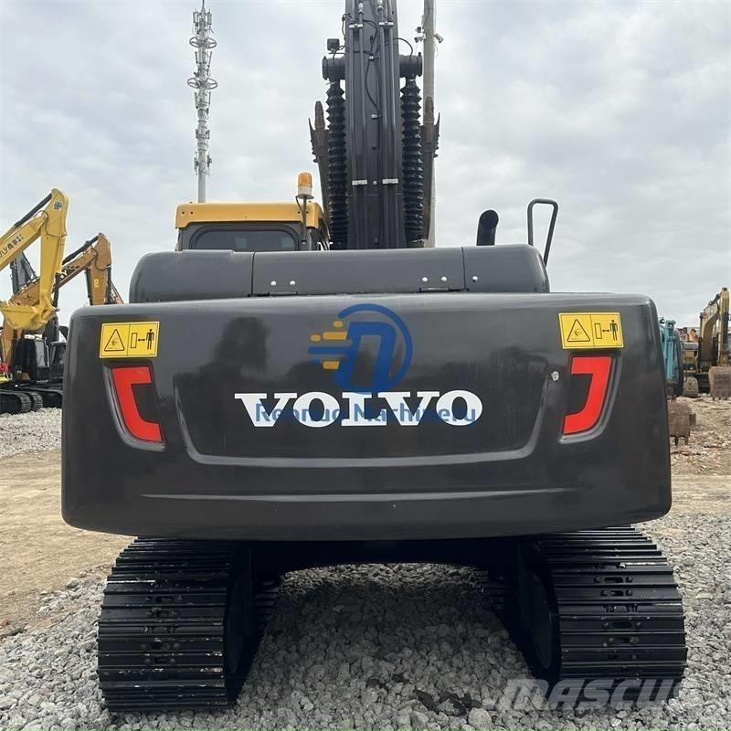Volvo EC210 Paletli ekskavatörler