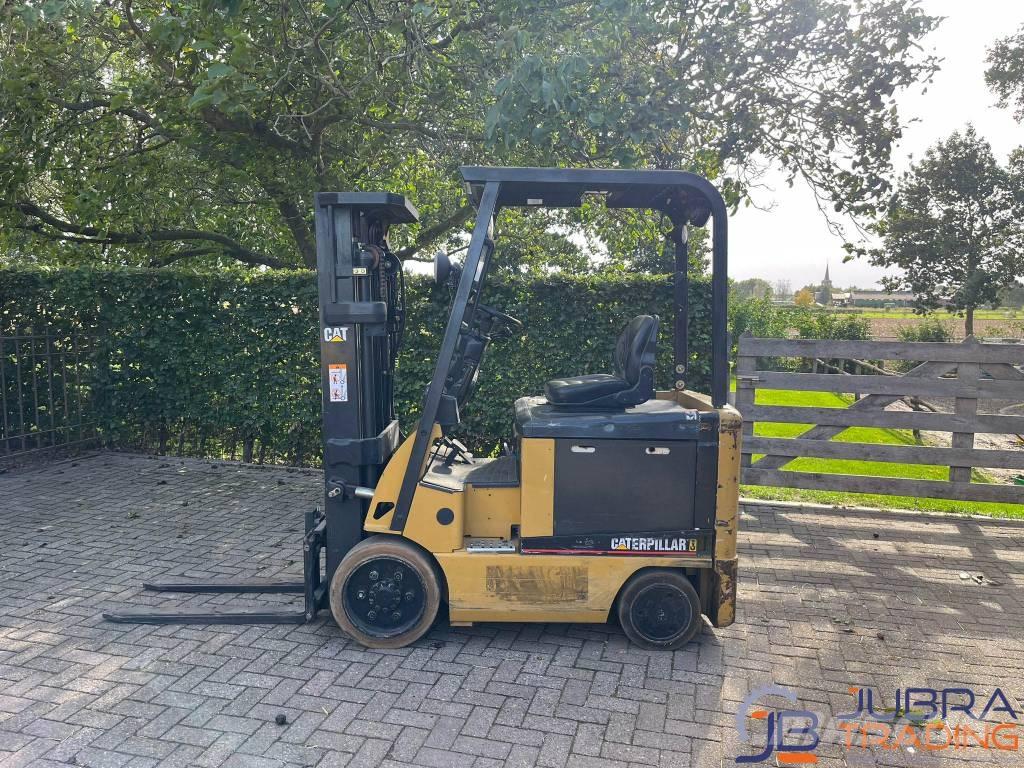 CAT EC25N Elektrikli forkliftler