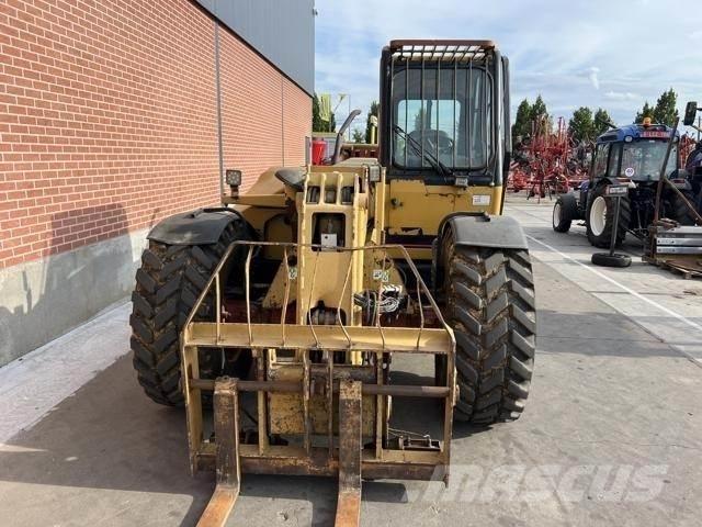CAT TH62 Tarimsal teleskopik yükleyiciler