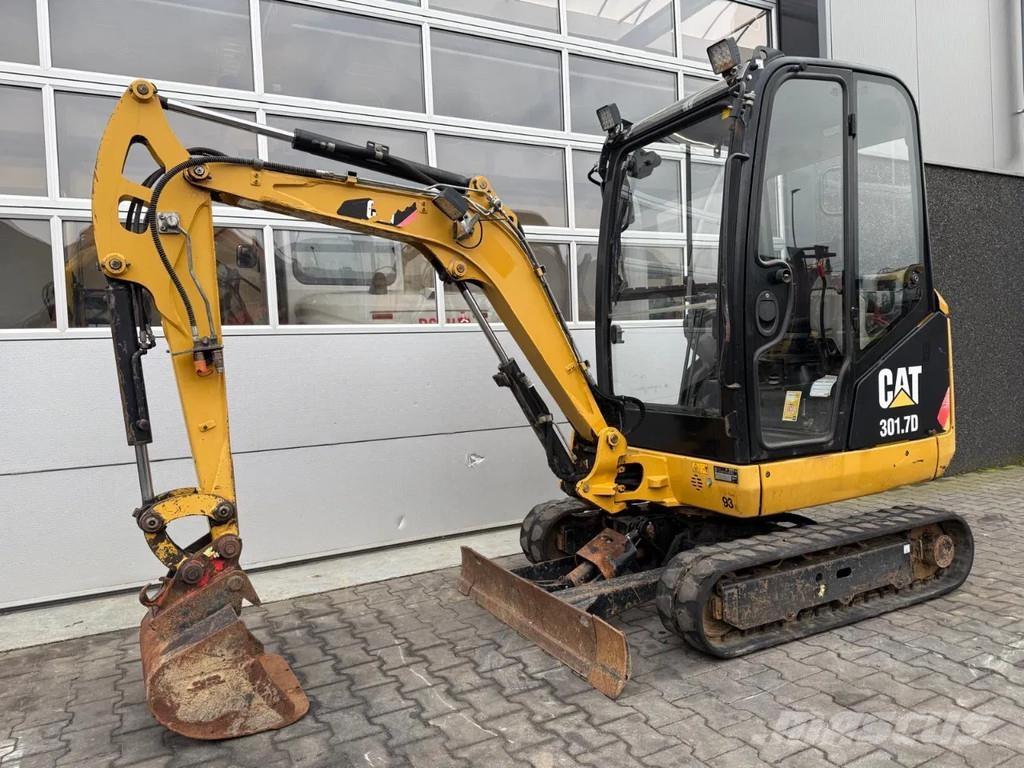 CAT 301.7D Mini ekskavatörler, 7 tona dek