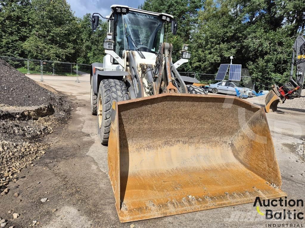 Volvo L 90 Tekerlekli yükleyiciler