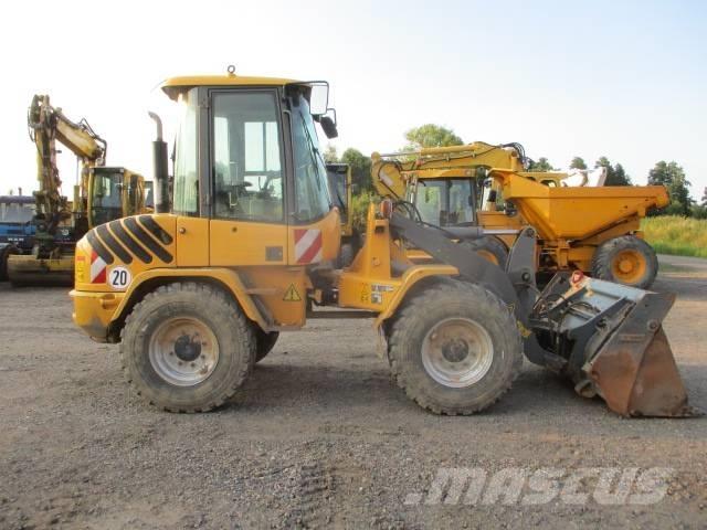Volvo L 30 B Tekerlekli yükleyiciler