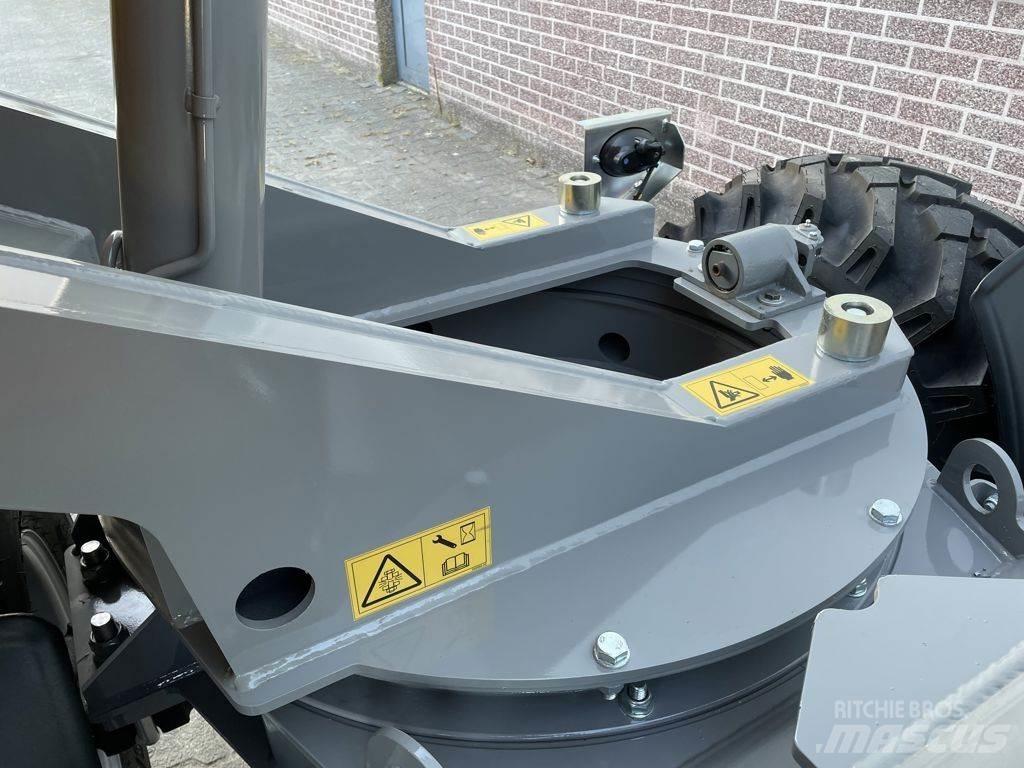 Paus AKR 9040 Belden kirma kamyonlar