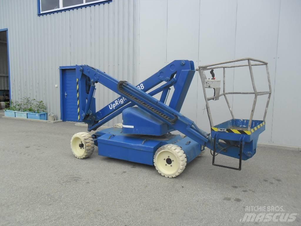 UpRight AB38N Körüklü personel platformları
