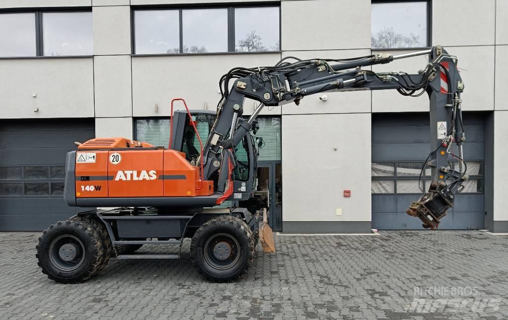 Atlas 140 W Lastik tekerli ekskavatörler