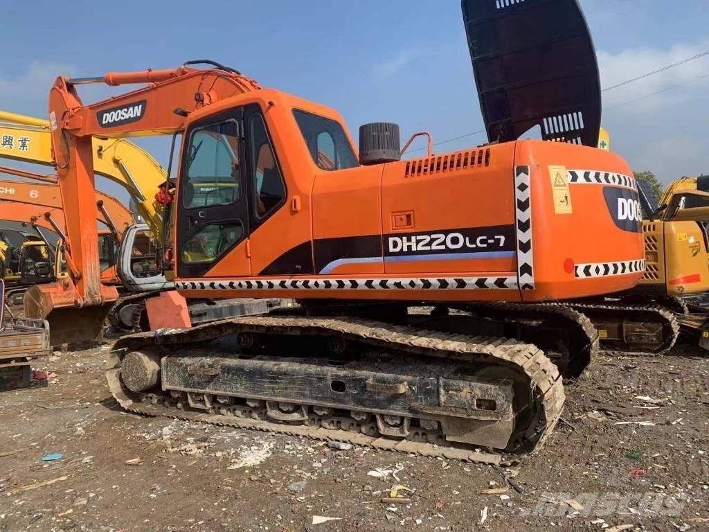 Doosan DH 220 Paletli ekskavatörler