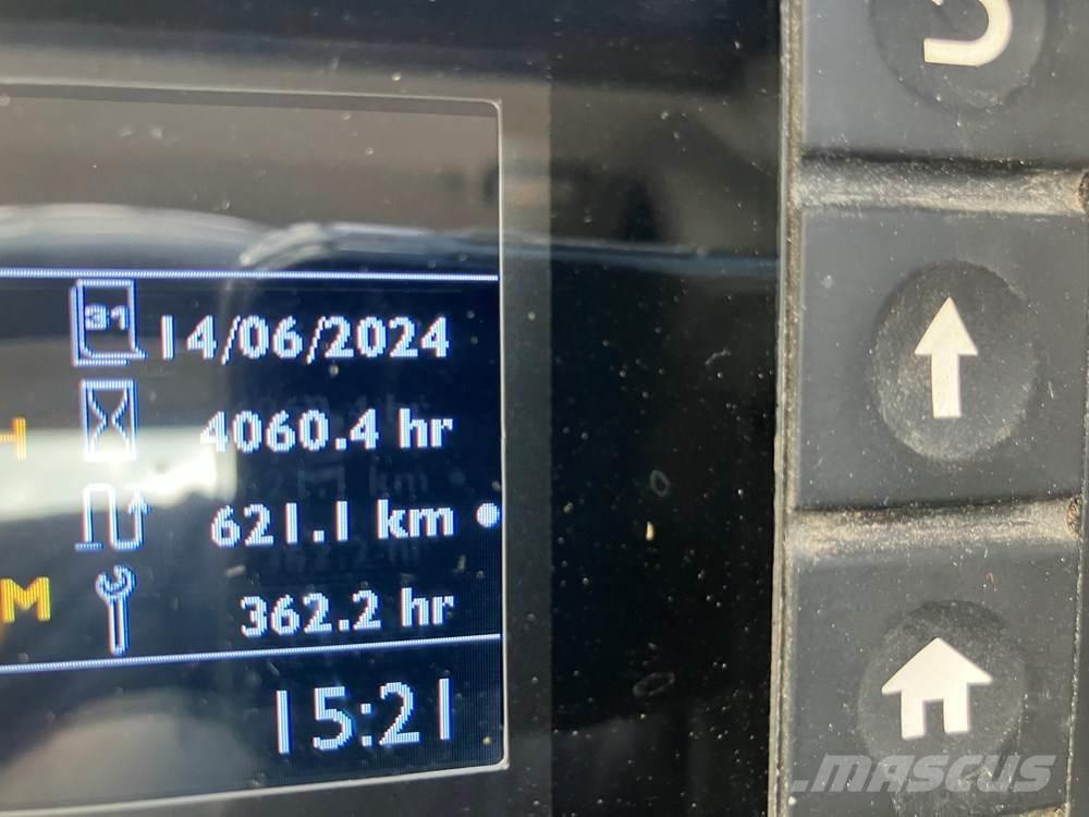 JCB TM320 Mini yükleyiciler