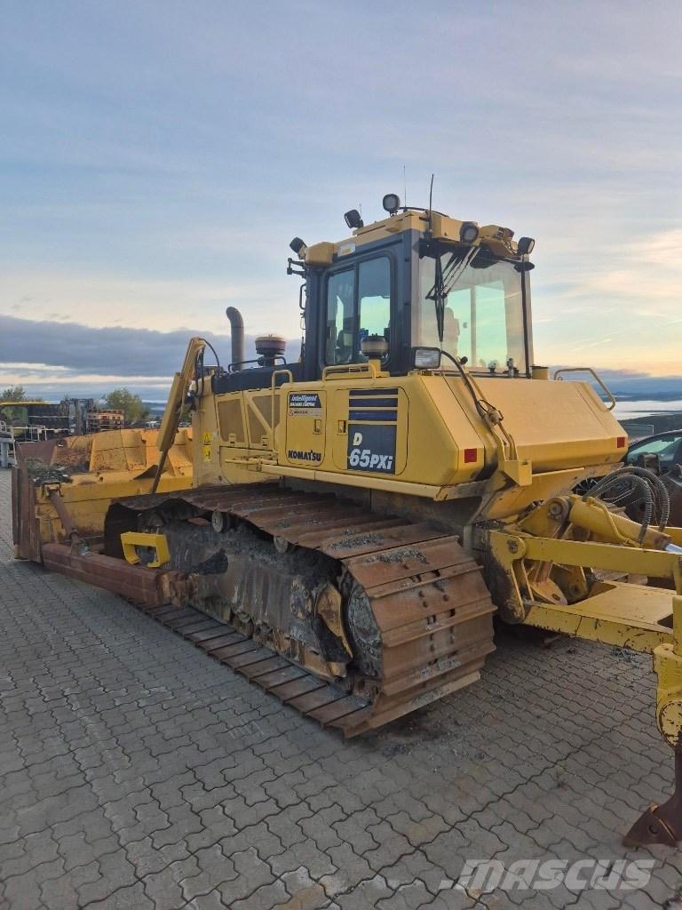Komatsu D65 pxi Paletli dozerler