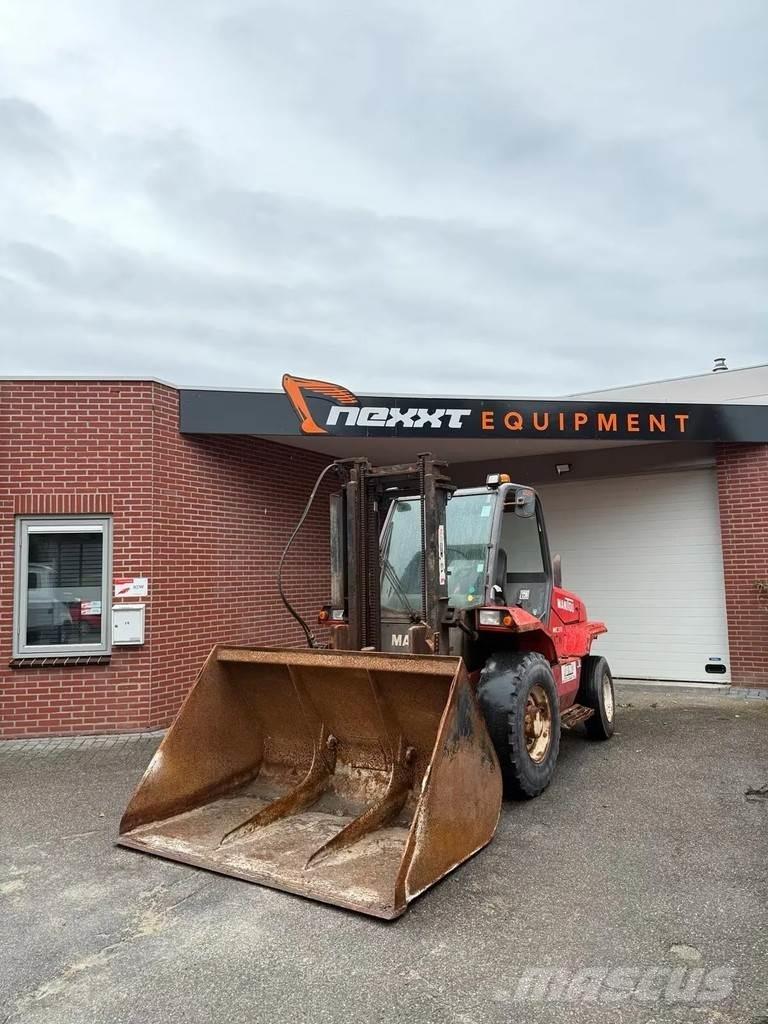 Manitou MC 30 D Arazi tipi forklift