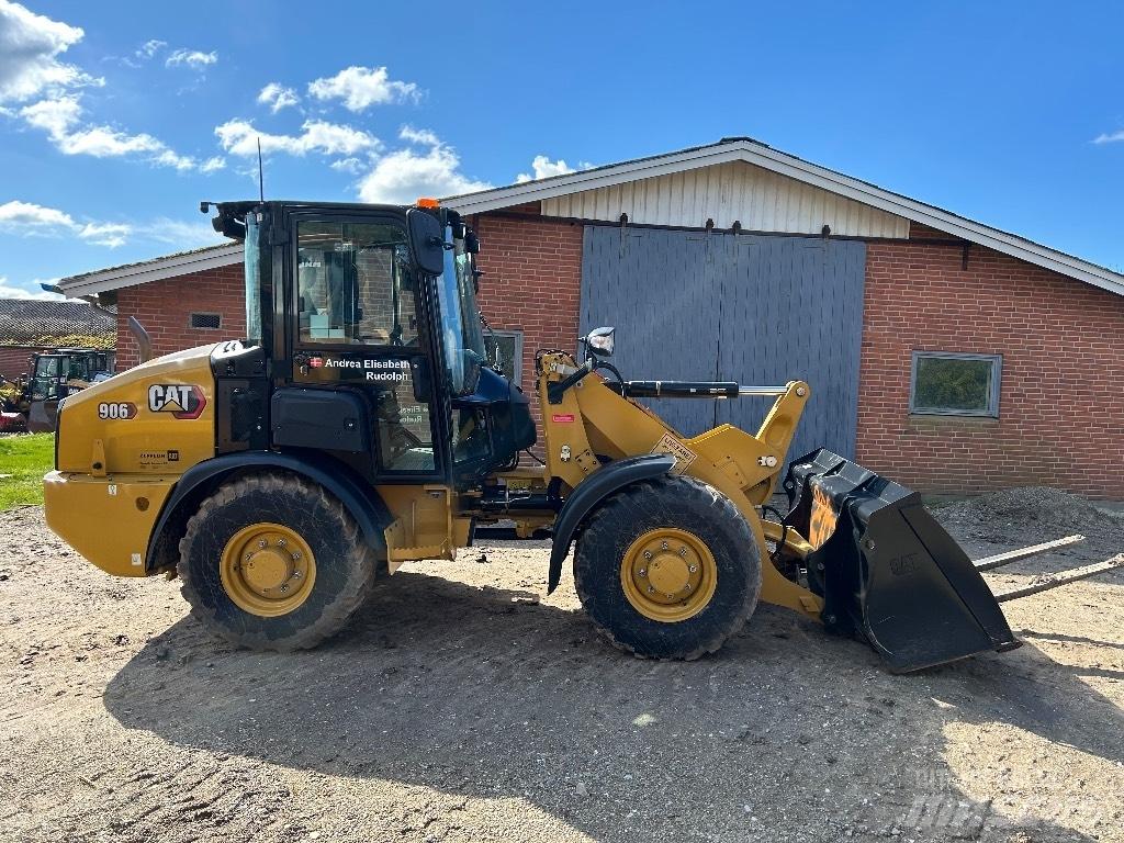 CAT 906 Tekerlekli yükleyiciler