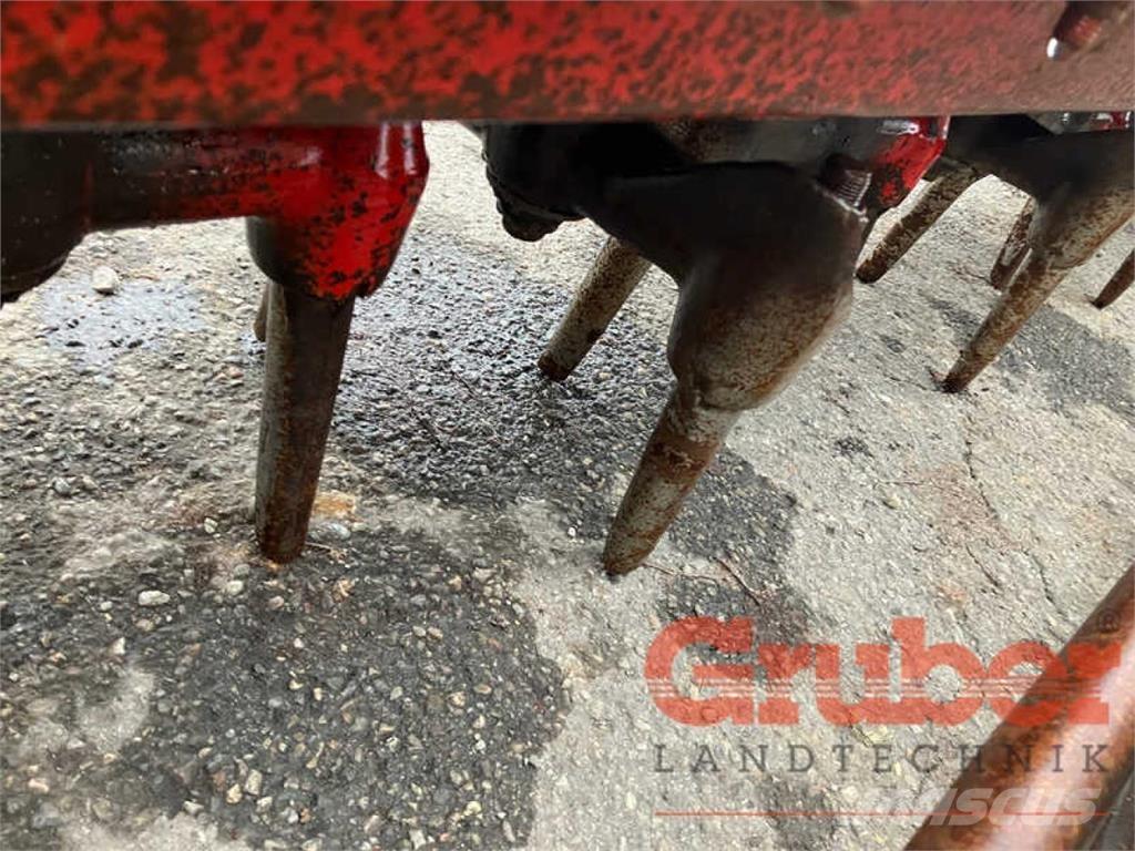 Lely 3000 Üniversal ekim makinasi