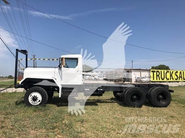 Diamond T M13 Çekiciler