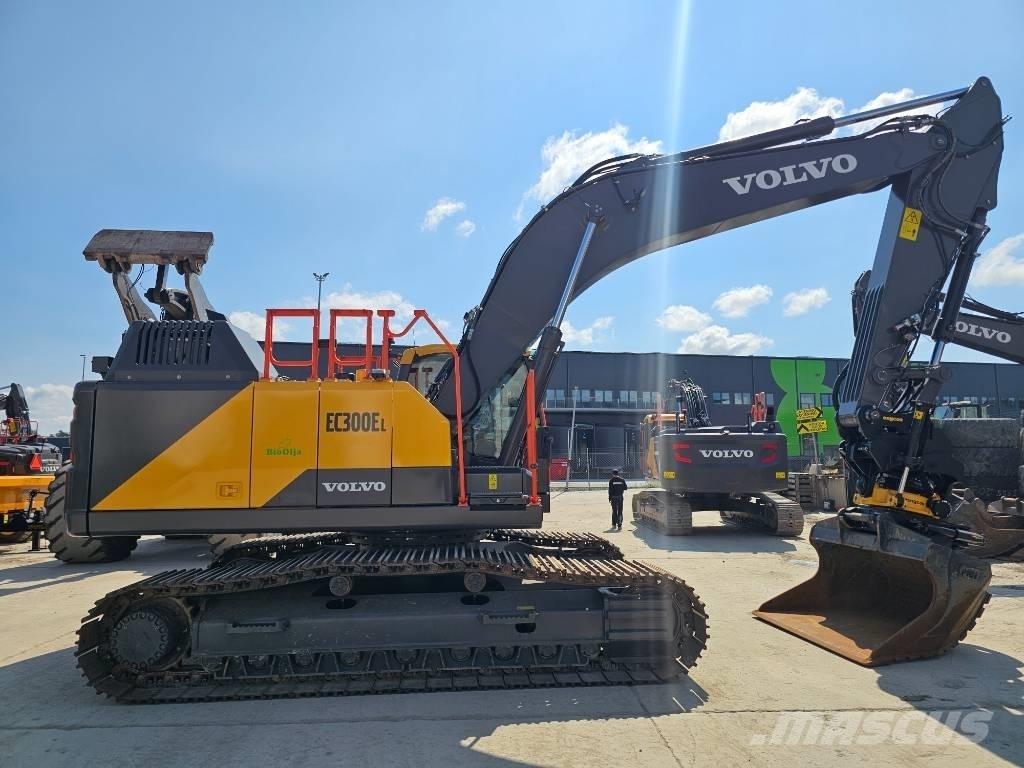 Volvo EC300EL Paletli ekskavatörler
