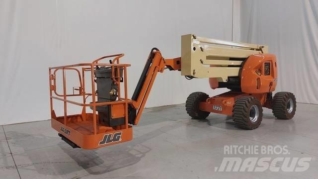 JLG 450 AJ Körüklü personel platformları