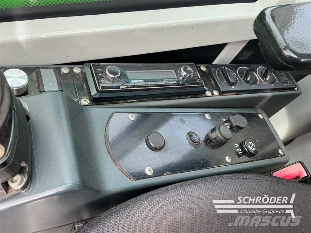 Sennebogen - 355 E Tarimsal teleskopik yükleyiciler