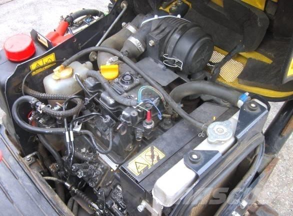 Yanmar SV 08-1A **684h** Skid steer loderler