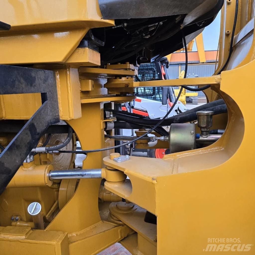 CAT 966 H Tekerlekli yükleyiciler