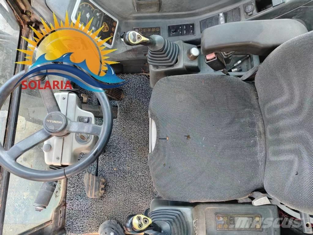 Hyundai 60 W Lastik tekerli ekskavatörler