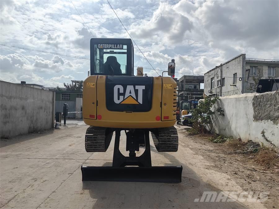 CAT 305.5E Paletli ekskavatörler