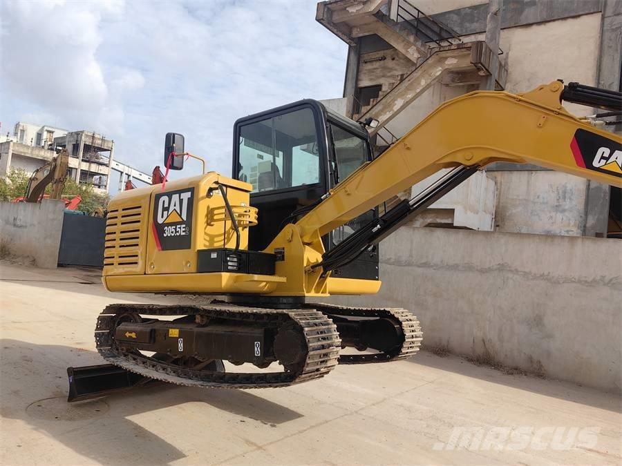 CAT 305.5E Paletli ekskavatörler