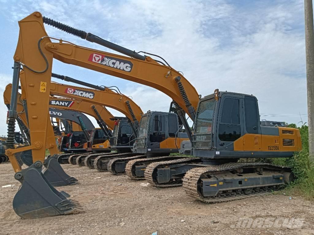XCMG XE 215 DA Paletli ekskavatörler
