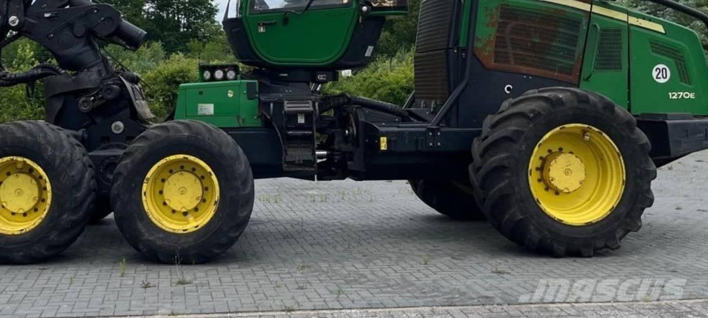 John Deere 1270 E Biçerdöverler