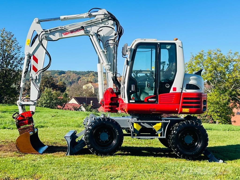 Takeuchi TB 295 W Lastik tekerli ekskavatörler