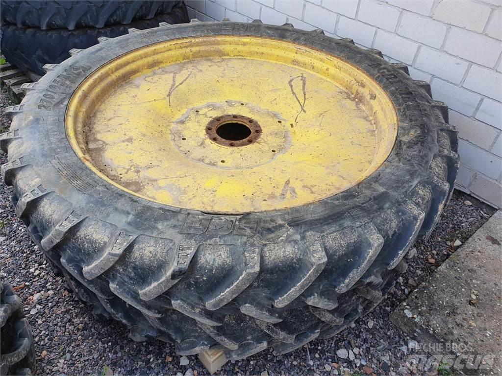 BKT 270/95R48 x2 Tekerlekler