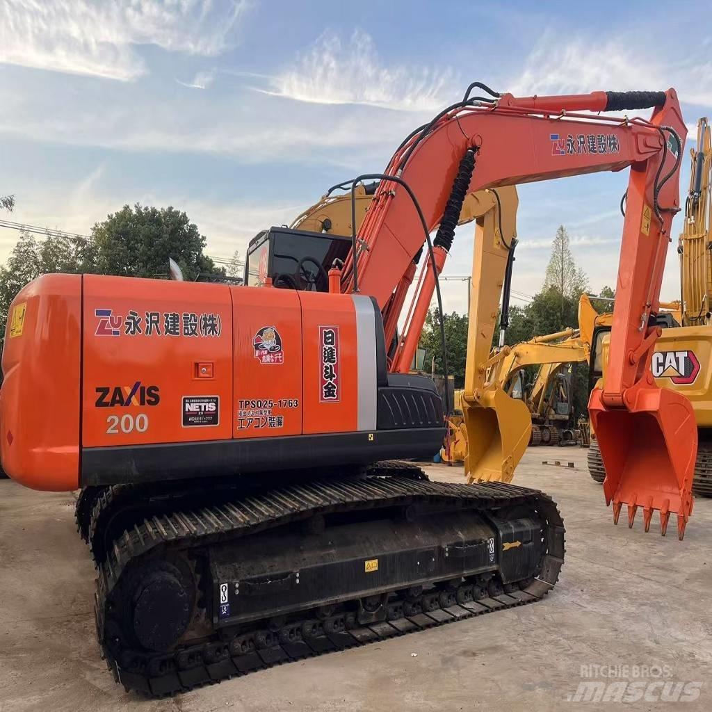 Hitachi zx200 Paletli ekskavatörler