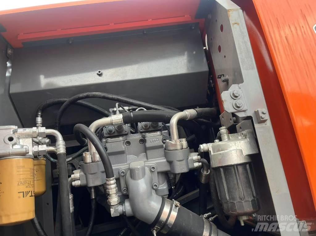 Hitachi zx200 Paletli ekskavatörler