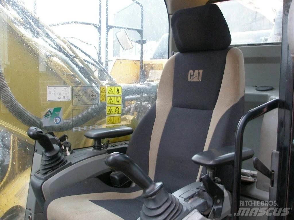 CAT 336E Paletli ekskavatörler