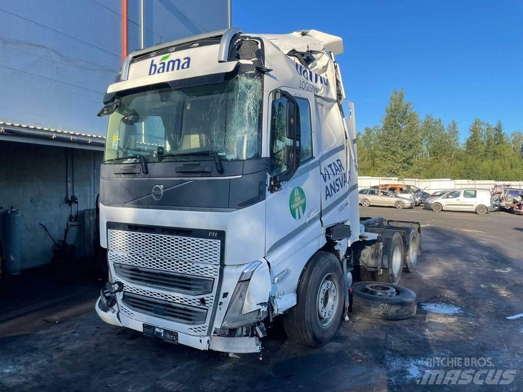 Volvo FH 500 6x2 Saseler