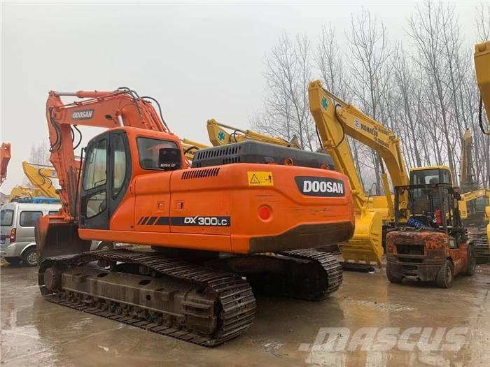 Doosan dx300 Paletli ekskavatörler