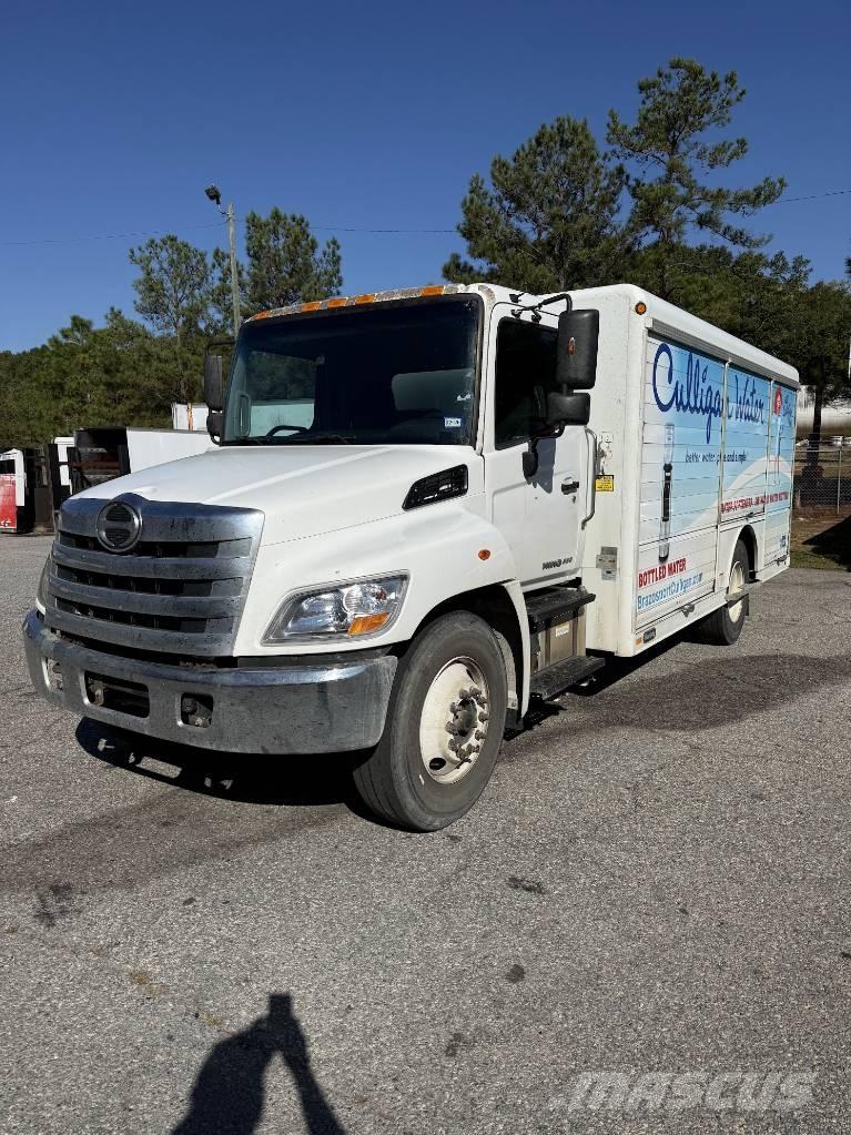 Hino 268 İçecek kamyonları